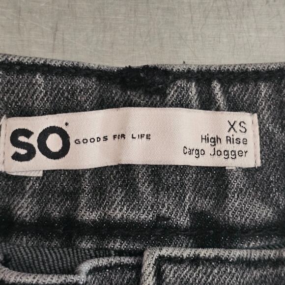 SO Jeans Womens XS Black High Rise Cargo Joggers Denim Stretch Pockets EUC - Picture 9 of 12
